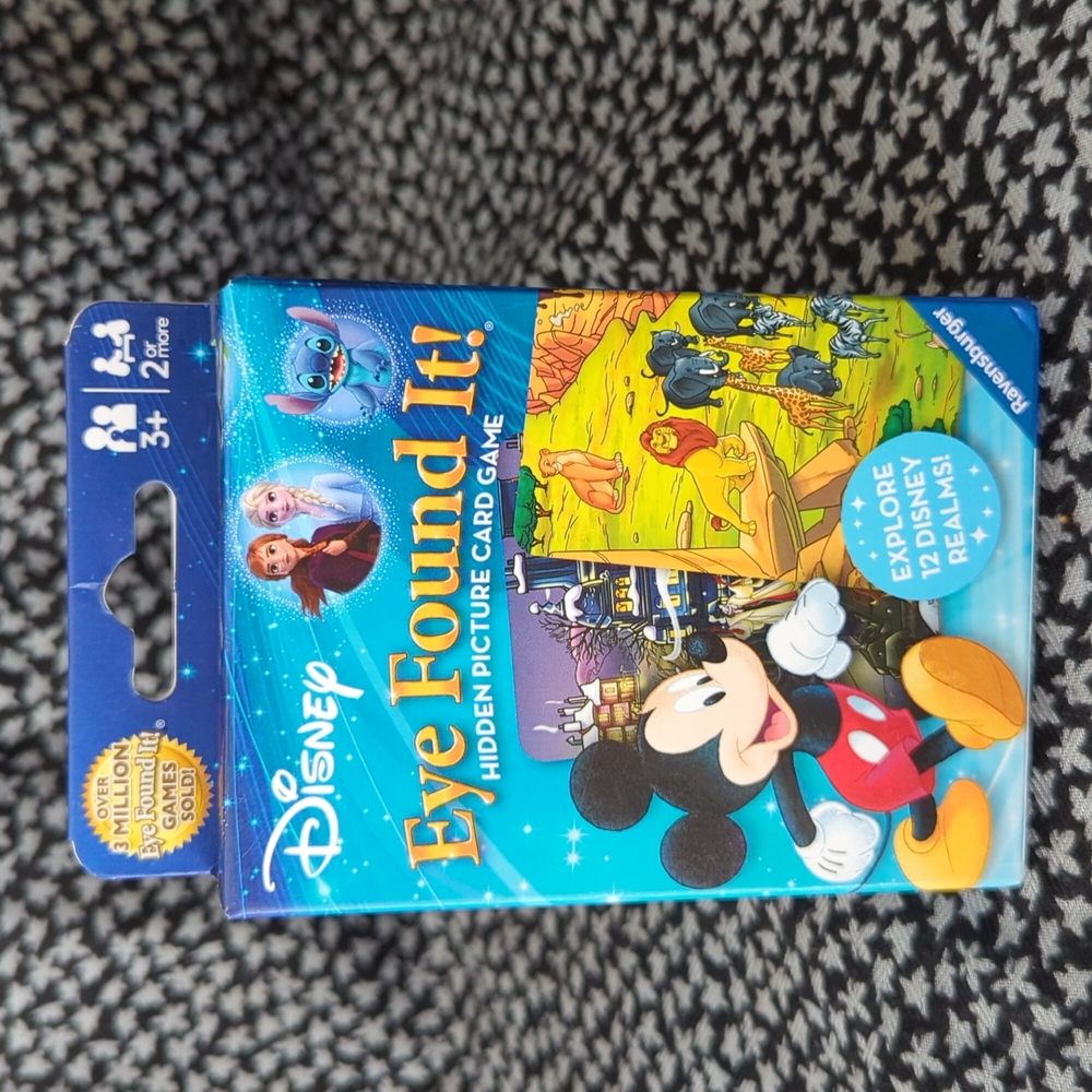 Ravensburger World of Disney Eye Found It Card Game